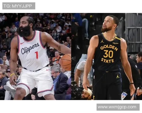 勇士与快船季后赛第四场激战回顾精彩瞬间与关键时刻分析